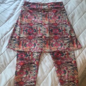 Athletic Skirt w/attached Leggings Snoga -like